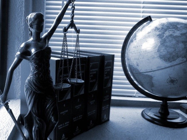 wrongful dismissal lawyer